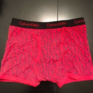 Calvin Klein boys boxer brief size 6-7